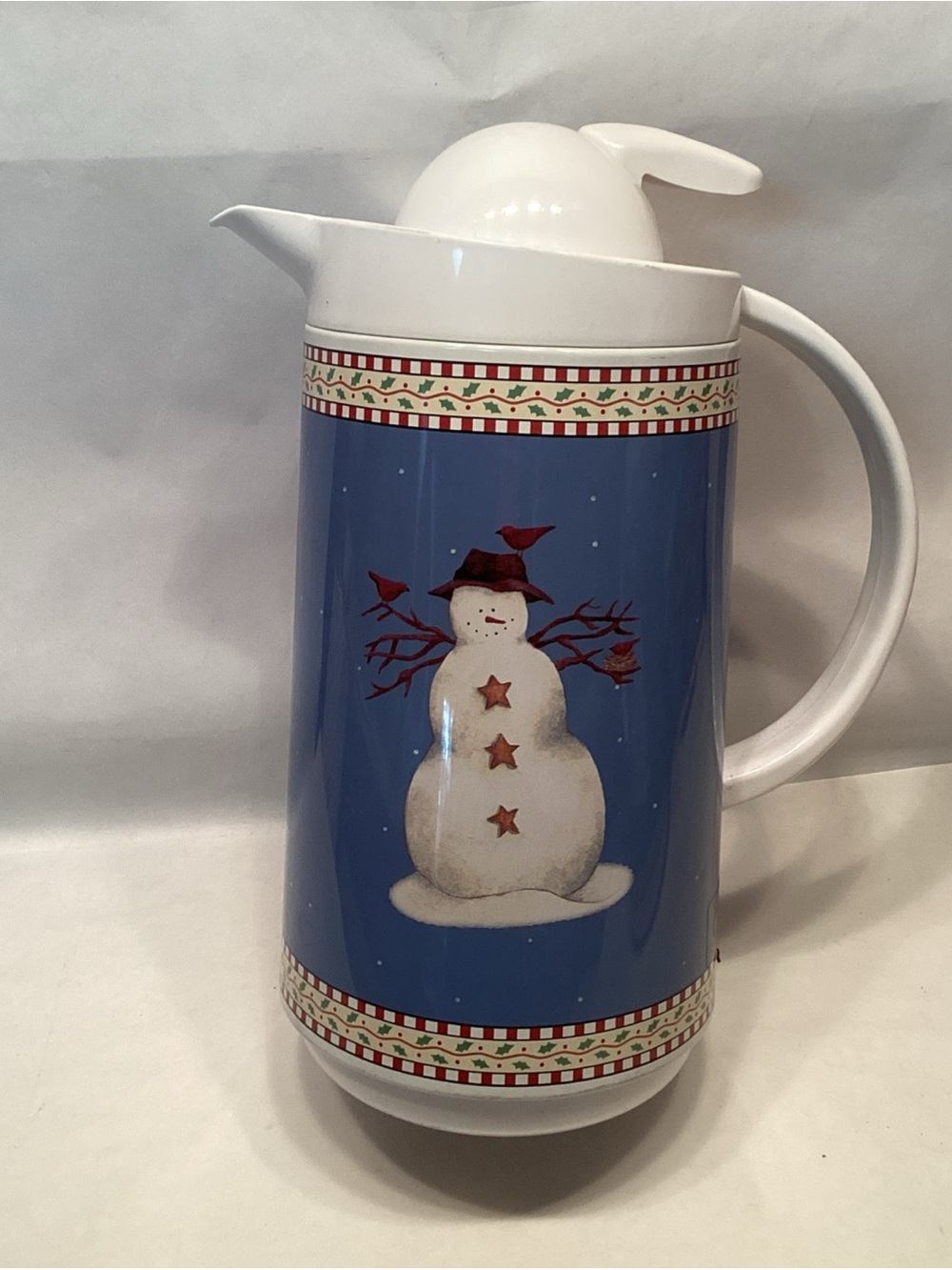 OGGI Corp Thermal Vacuum Carafe Country Snowman Twist Lid Spout Handle